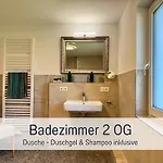 Mit Whirlpool, Garten Und Grosser Terrasse Ruhig Privat Herbstein