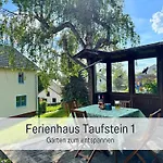 Prázdninový dům Mit Whirlpool, Garten Und Grosser Terrasse Ruhig Privat Herbstein