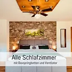 Mit Whirlpool, Garten Und Grosser Terrasse Ruhig Privat * Herbstein