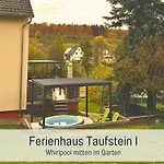 Prázdninový dům Mit Whirlpool, Garten Und Grosser Terrasse Ruhig Privat *