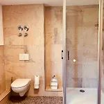 Mit Whirlpool, Garten Und Grosser Terrasse Ruhig Privat Prázdninový dům Herbstein