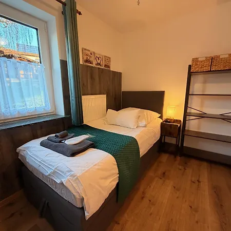 Prázdninový dům Mit Whirlpool, Garten Und Grosser Terrasse Ruhig Privat